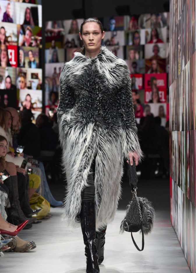 عرض أزياء مجموعة Diesel لموسم خريف وشتاء 2024 في ميلانو