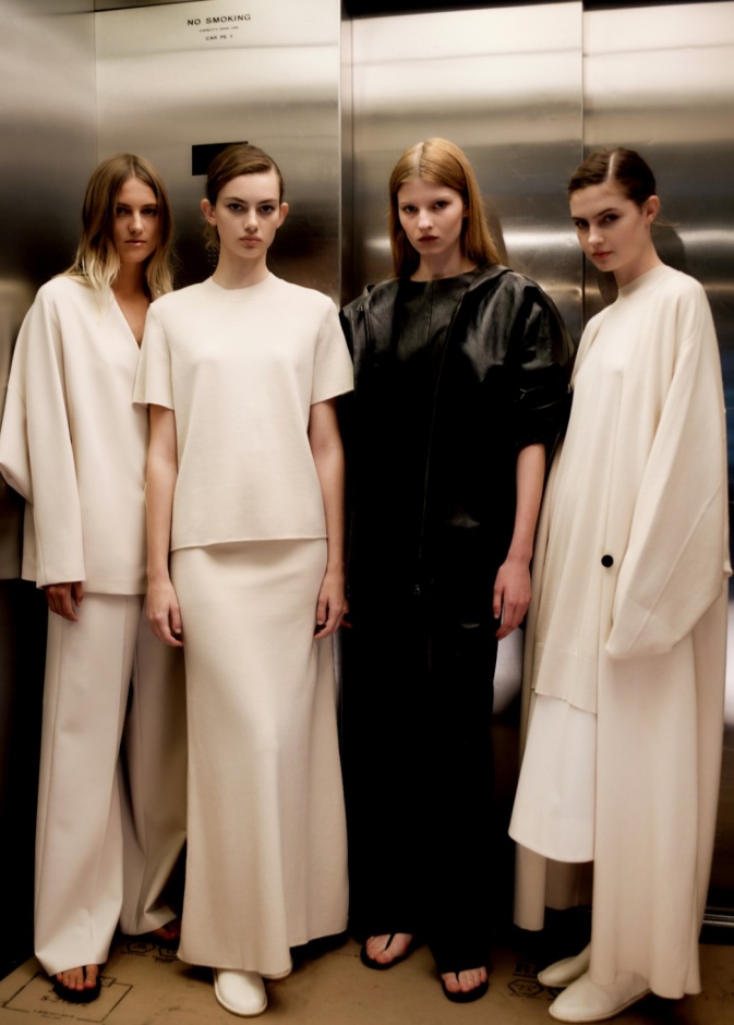 موقع NET-A-PORTER يحتفل بمجموعة NEW DESIGNER TO KNOW الجديدة من علامة FFORME التجارية