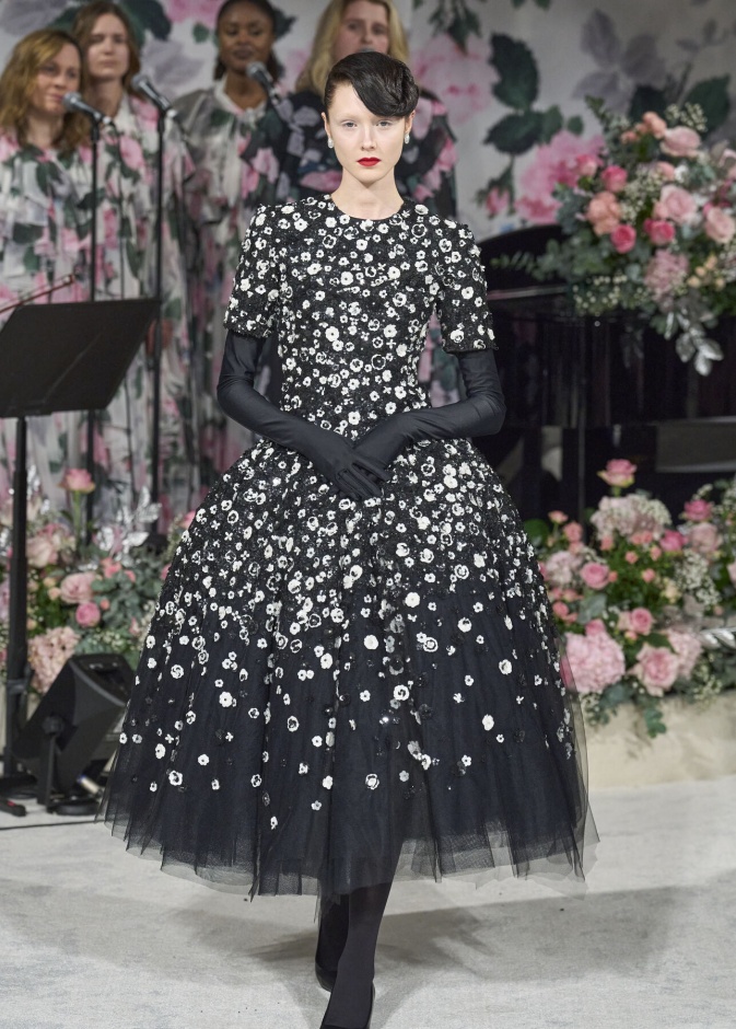 مجموعة Richard Quinn لخريف وشتاء 2024 في لندن