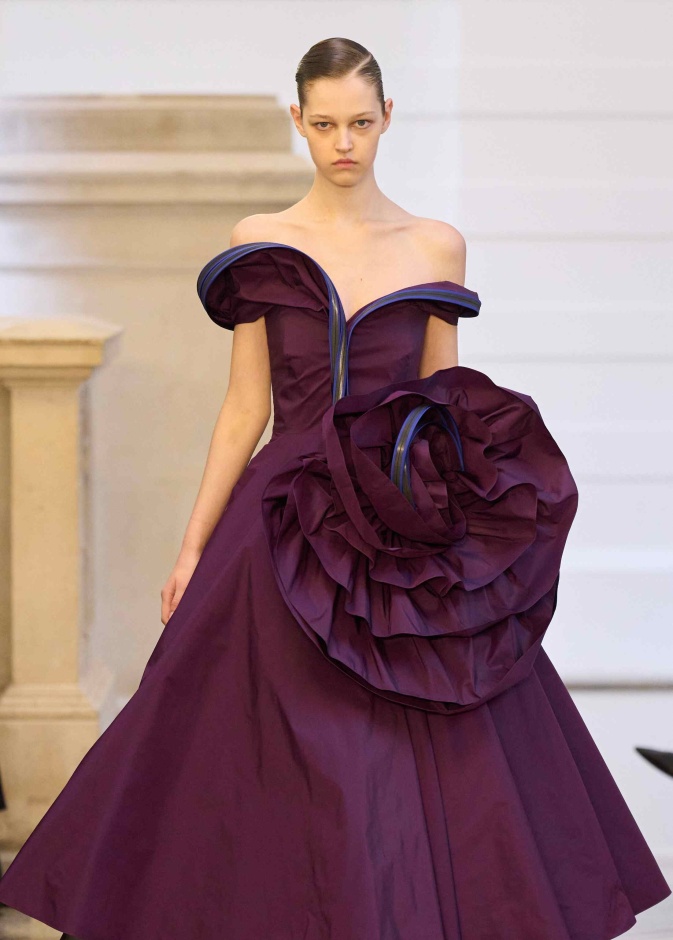 مجموعة Roksanda لخريف وشتاء 2024