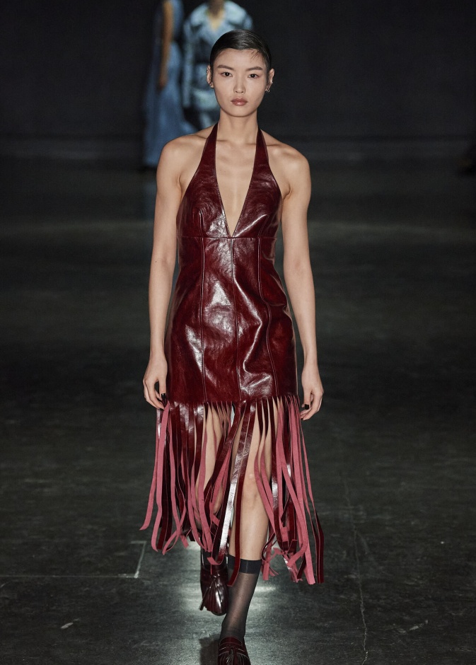 مجموعة Emilia Wickstead لموسم خريف وشتاء 2024- 2025 في لندن