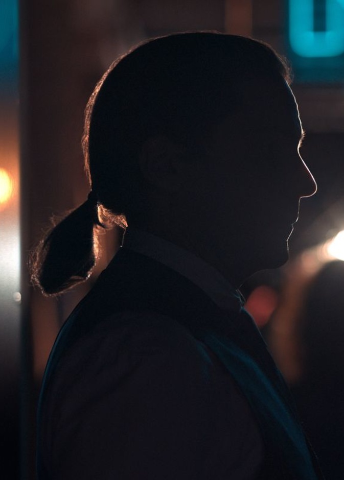 الموضة والأزياء الراقية تسيطران على الشاشة الصغيرة... مسلسلات تكشف تفاصيل أشهر الأسماء