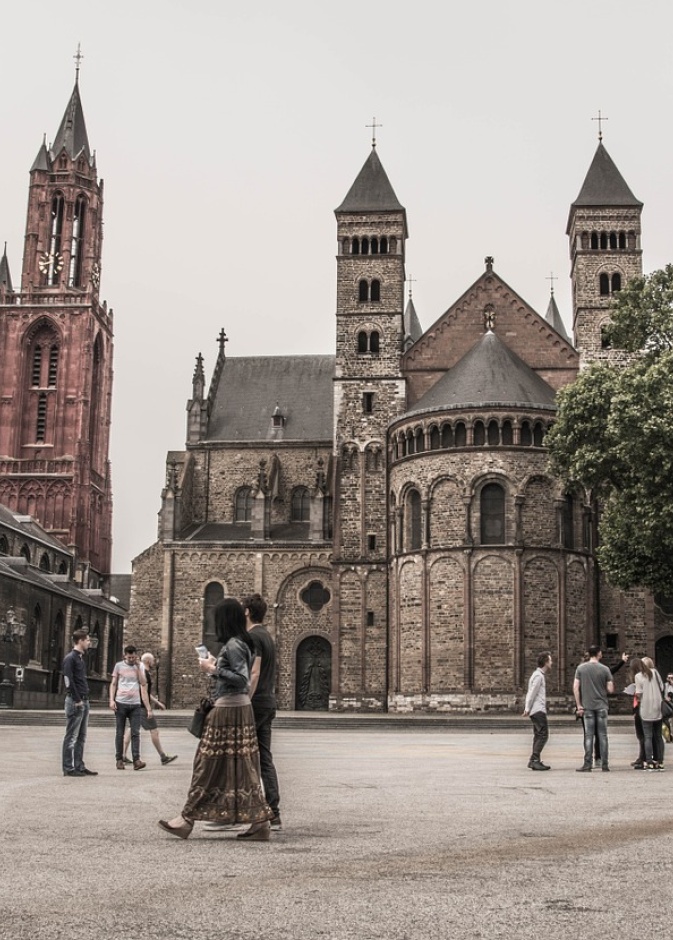 أجمل أماكن سياحية في ماستريخت هولندا بواسطة turkish414