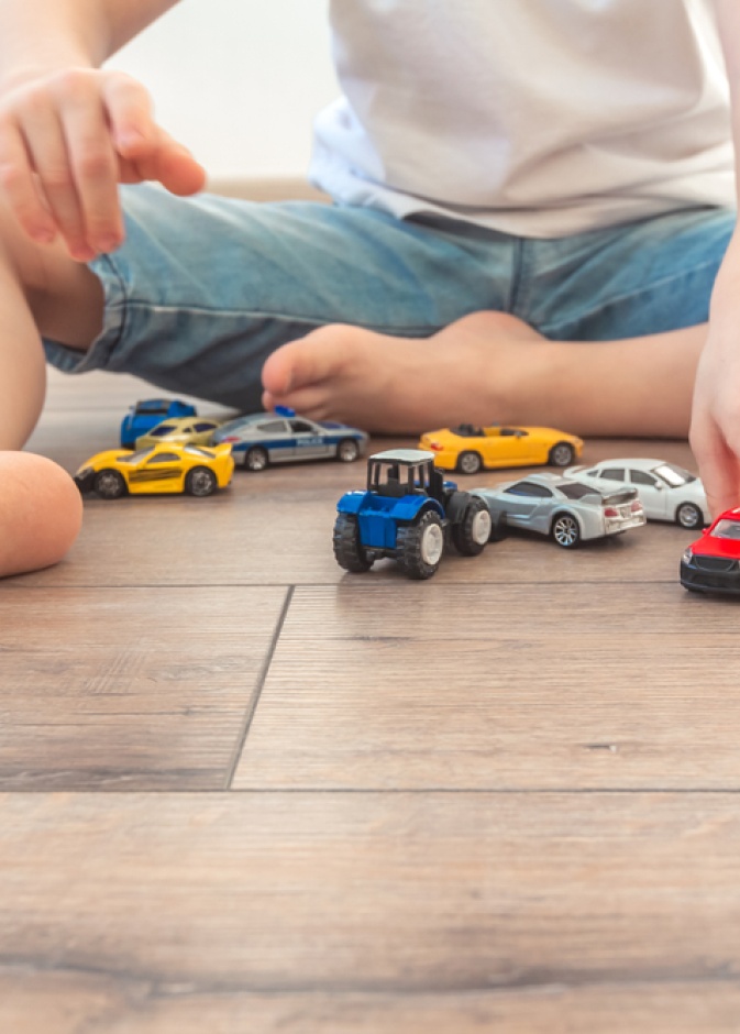 هل أرضيات اللامينيت مناسبة للمنزل؟.. دليلك المفصل عن المميزات والعيوب