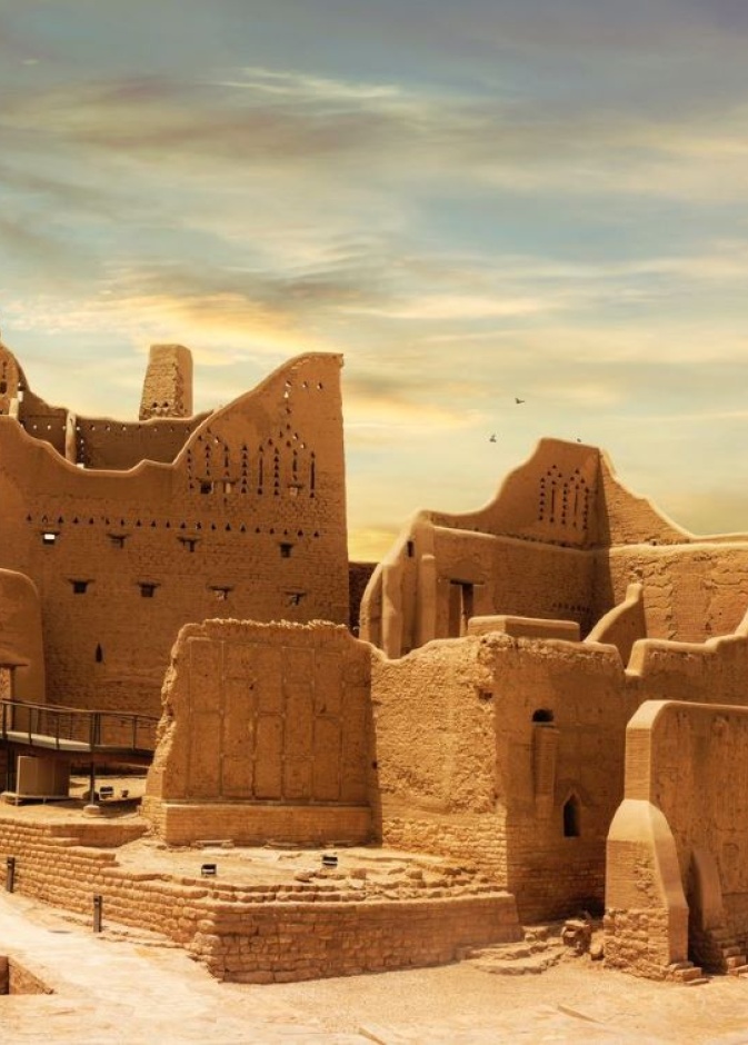 استكشاف جوهر الثقافة السعودية العظيمة الصورة من هيئة بوابة الدرعية