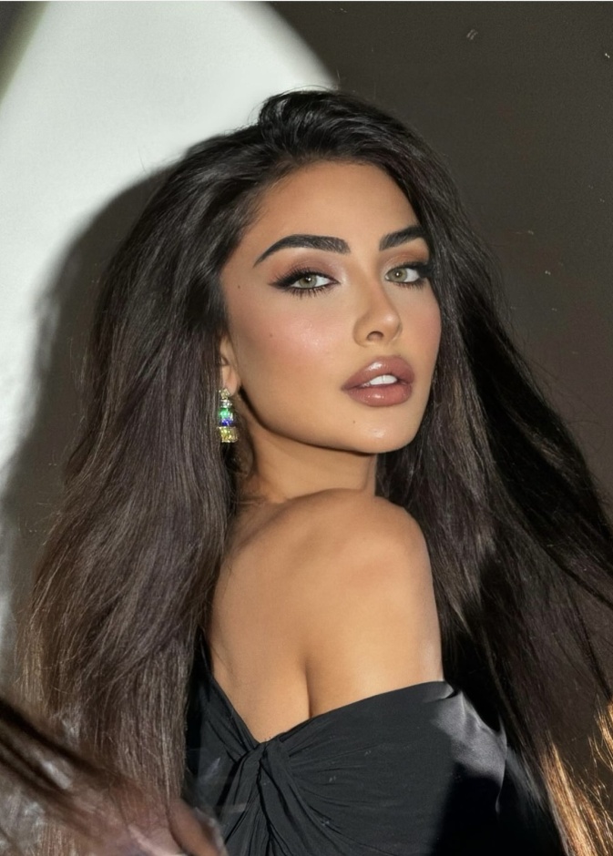 إليك كيفية تحديد الفك على طريقة نجمات مسلسلات شهر رمضان 2024