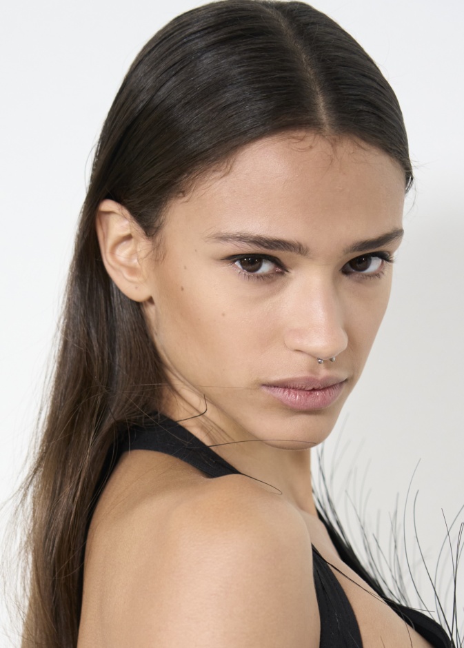 كيف تمنحك تقنية المايكرونيدلنغ بشرة صافية ونضرة؟