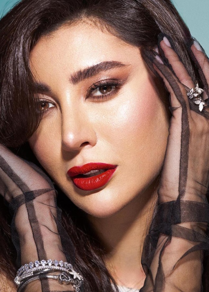 مجوهرات ريام كفارنة نجمة مسلسل صلة رحم 