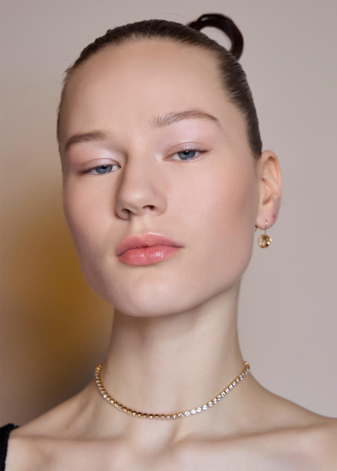 كيفية الحفاظ على بشرة مشرقة ومتجددة خلال ساعات الصيام