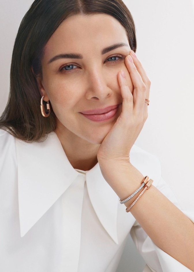  نانسي عجرم تتخلى عن المكياج 