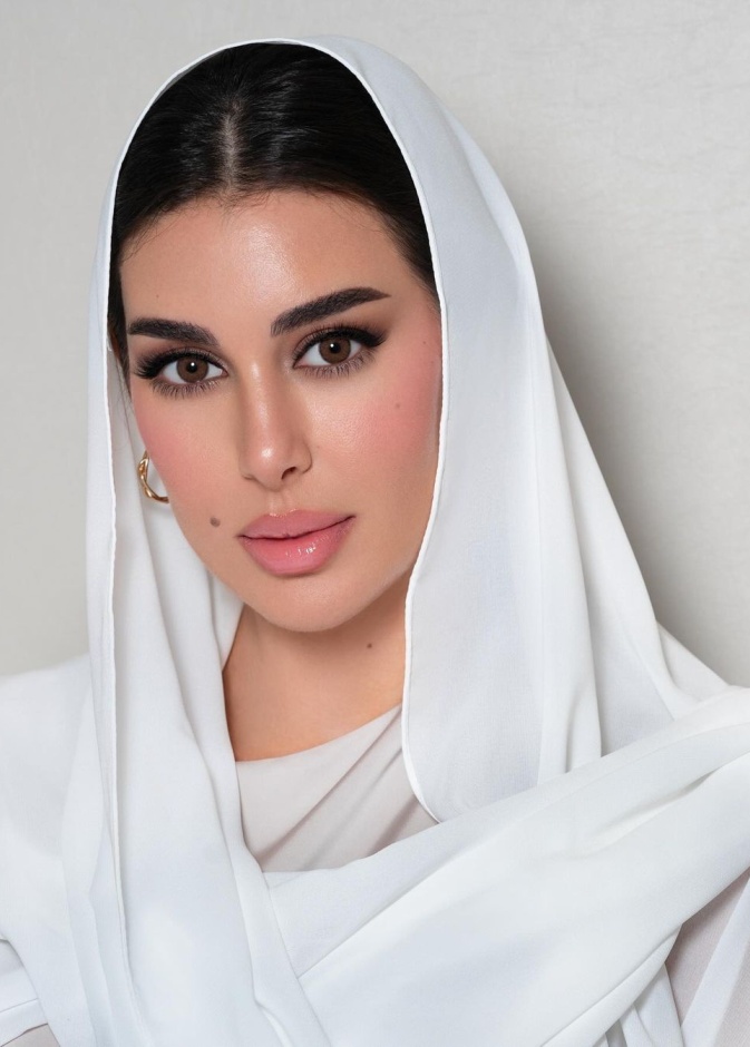 أسرار مكياج وتسريحات شعر ياسمين صبري وأفضل اطلالاتها الجمالية