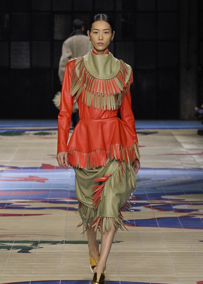 إطلالة من Bottega Veneta