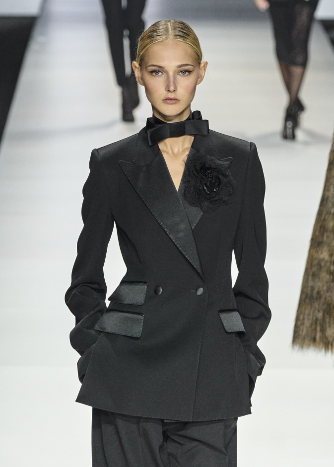 تعطيك الراحة ومتجددة هذه أبرز اكسسوارات الموضة لربيع وصيف 2024!