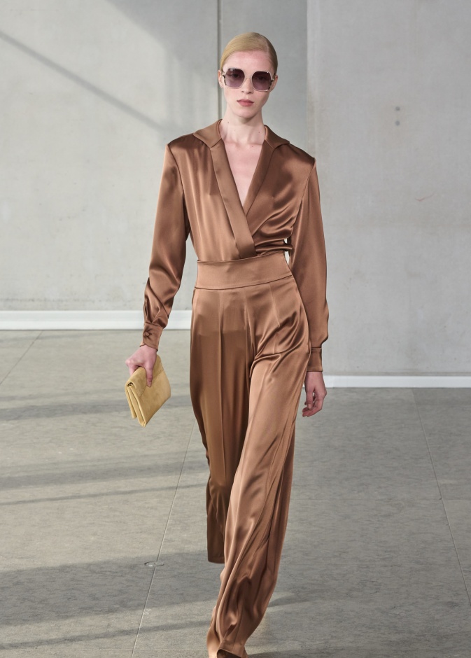 عودة الجمبسوت الترابي الى واجهة الموضة