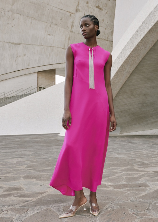  ليم تطلق تشكيلة مصغّرة من الأزياء إحتفالاً بعيد الفطر السعيد