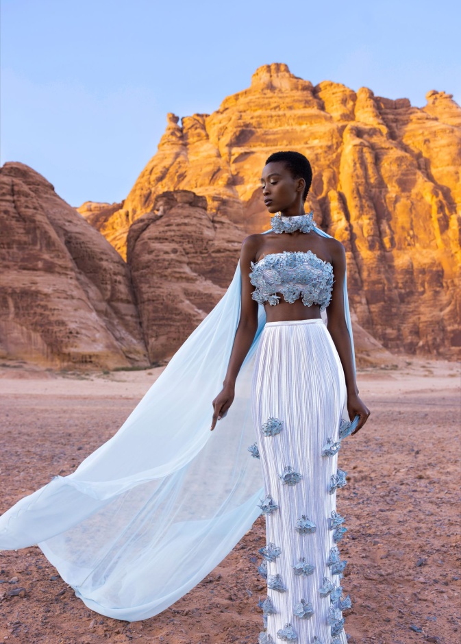 فستان بقطعتين من مجموعة رامي قاضي لصيف 2024