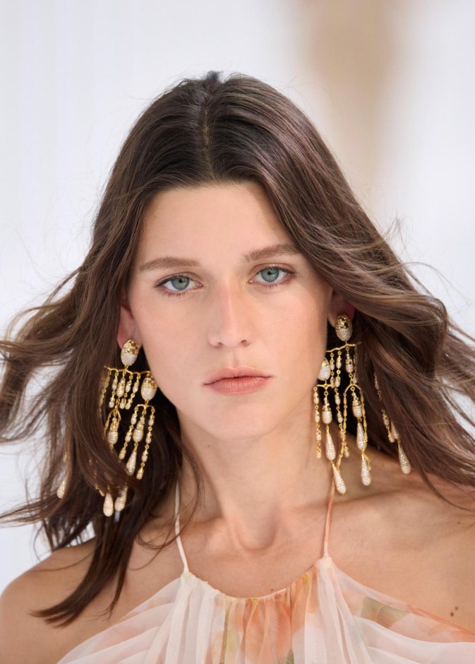 جاهزة لإظهار جمالك؟ إليك أسرار تحضير الشعر لتكوني نجمة في عيد الفطر