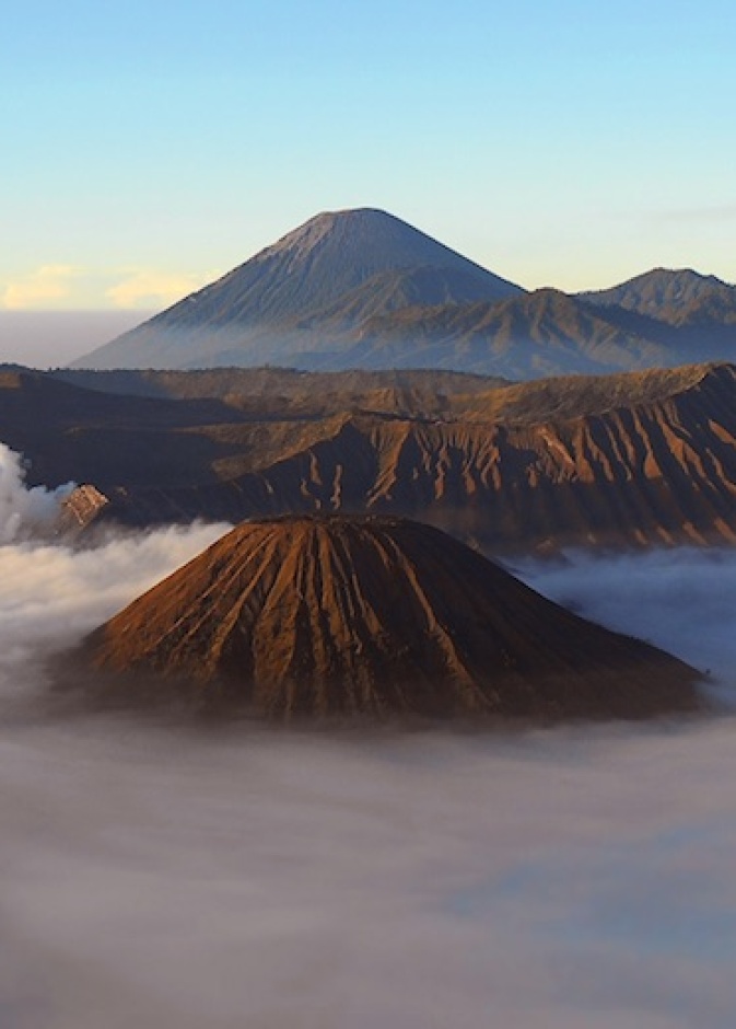 أفضل المواقع السياحية في إندونيسيا