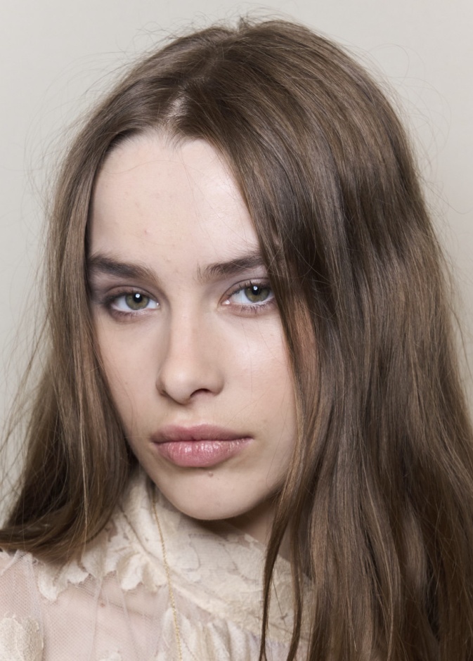  قبل الخضوع لأي عملية تجميلية..إليك أبرز إيجابياتها وسلبياتها