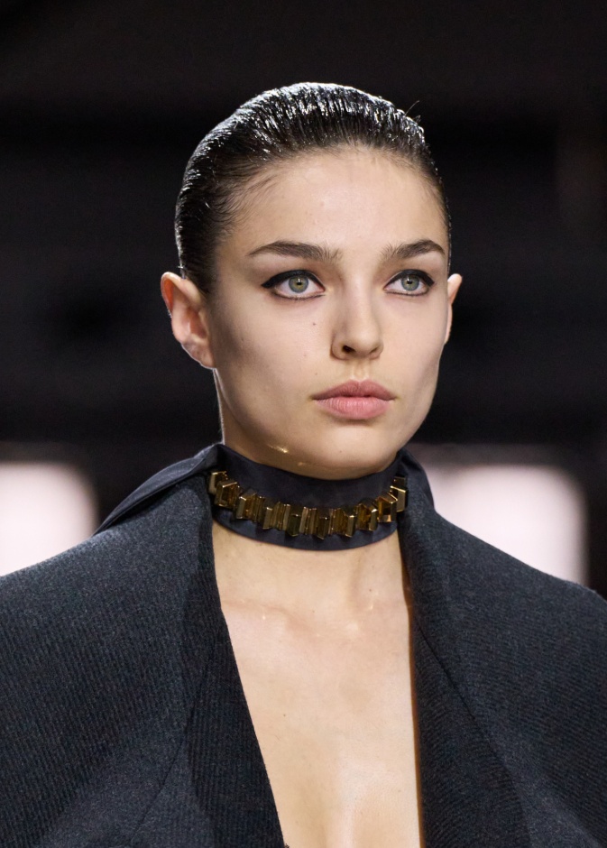 تقنيات تجميلية غير جراحية الأكثر طلباً للمرأة العشرينية