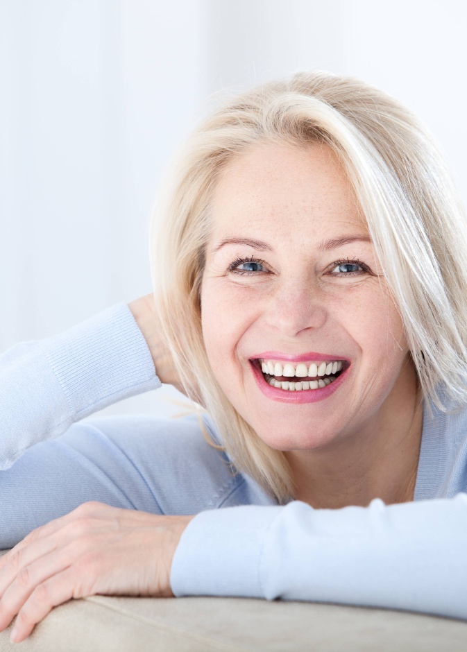 فيتامينات الصحة والجمال ضرورية للمرأة في سن الأربعين 