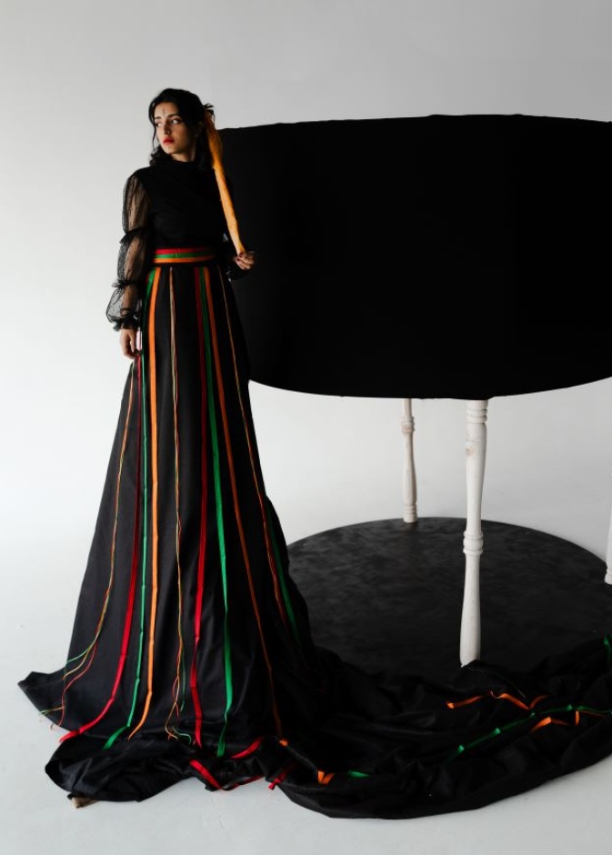 خاص "هي": قصة نجاح الفنانة السعودية المبدعة المتخصصة في الطباعة الفنية "سمر المالكي"  