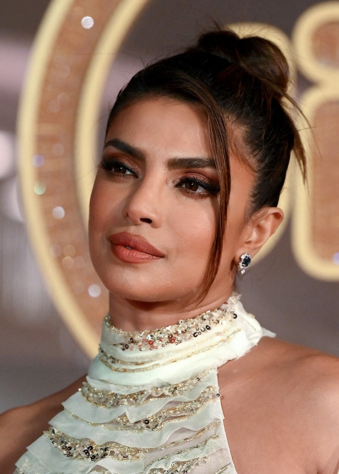  روتين بريانكا الأساسي للعناية بالبشرة