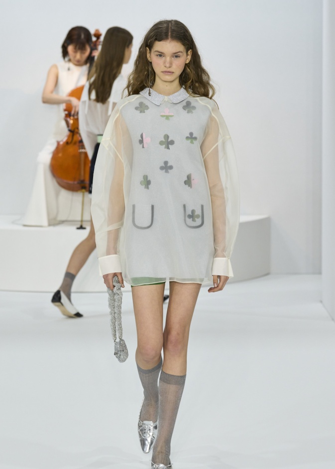 لا تفكري مرتين..هذه أفضل تصاميم فساتين العيد للبنات!