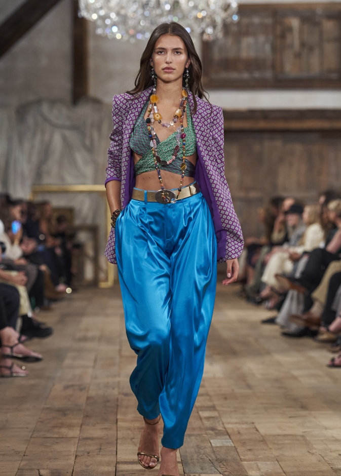 إطلالة منعشة وأنيقة من Ralph LAuren