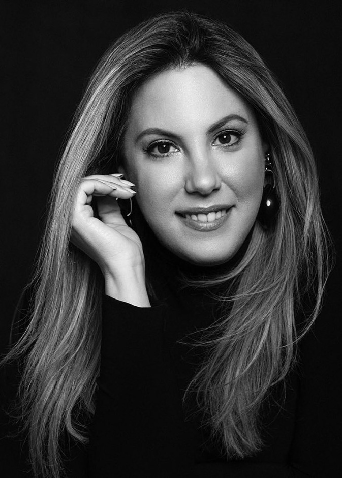 تم تعيين المصممة يونانية المولد "ماري كاترانتزو" كأول مديرة إبداعية للسلع الجلدية والإكسسوارات لدى دار "بولغري" وهو منصب حديث الإنشاء في العلامة العريقة 