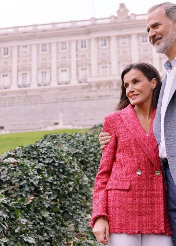 الملكة ليتيزيا والملك فيليبي يحتفلان بالذكرى العشرين لزواجهما