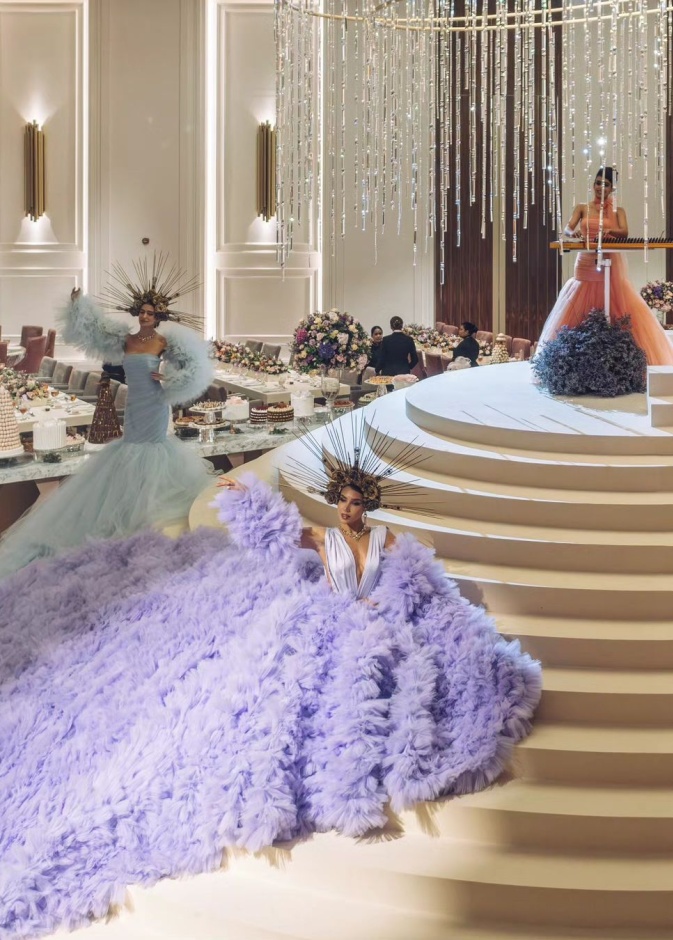 4اعراس سعودية فخمة بكل تفاصيلها من الديكور إلى الهدايا