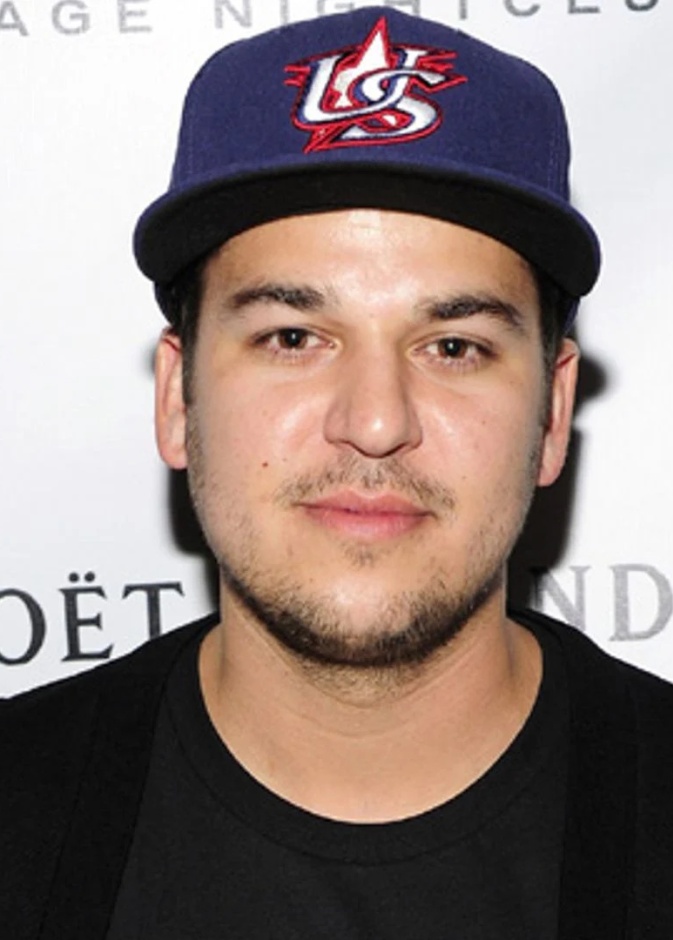 لا يقل فخامة عن منازل عائلته.. منزل روب كارداشيان بـ 7.5 مليون دولار