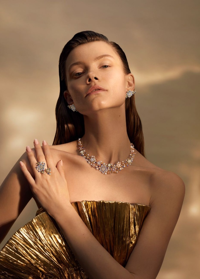 من العلامات المشاركة في أسبوع الرياض الدولي   للفخامة SICIS