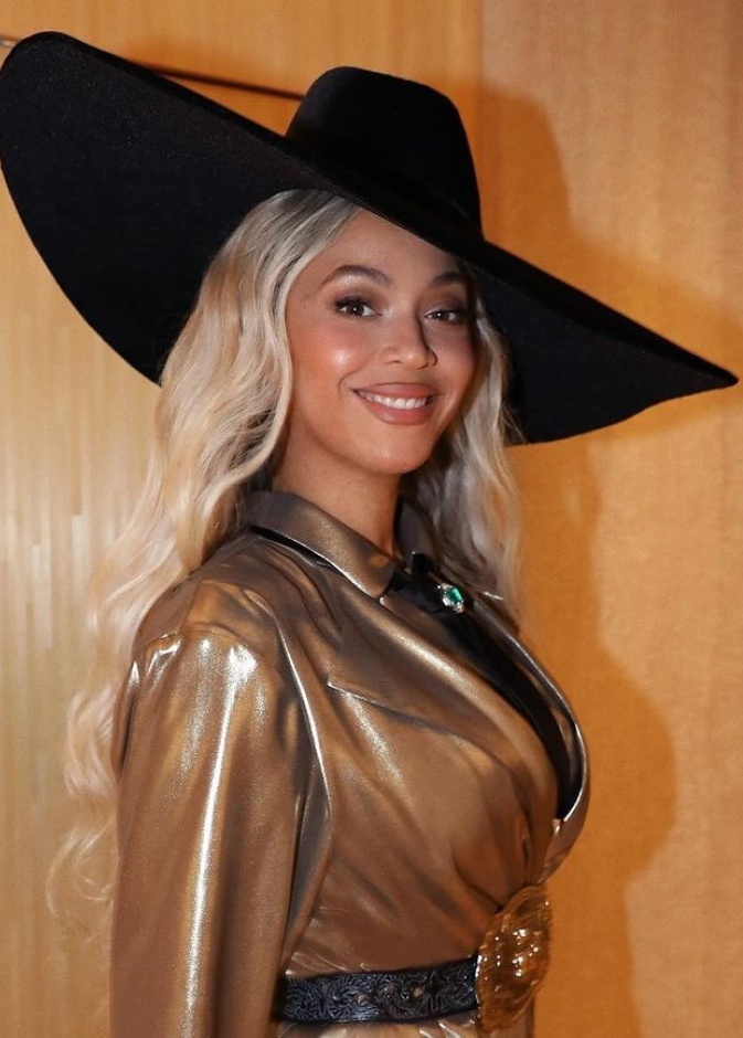 روتين العناية بالشعر لأيقونة الجمال بيونسيه