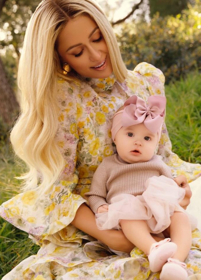 باريس هيلتون 