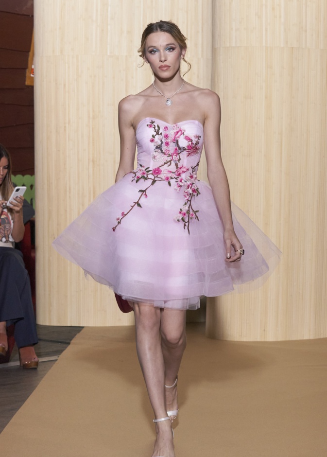 موضة الأورغانزا على الفساتين