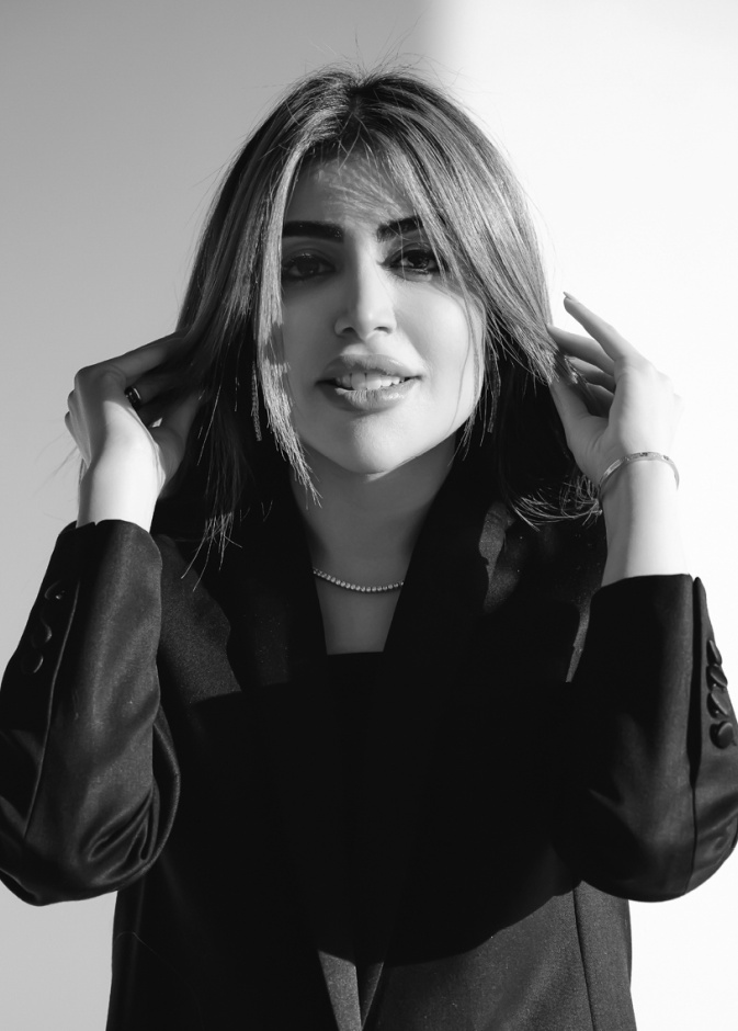 د. إسراء الشطي اختصاص إدارة صناعات فاخرة وإدارة انطباع