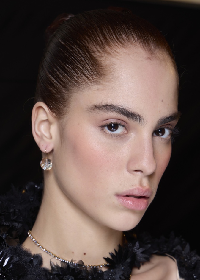 أساسيات جمالية ضرورية للسفر تحتاجينها لإطلالة مثالية أثناء العطلة