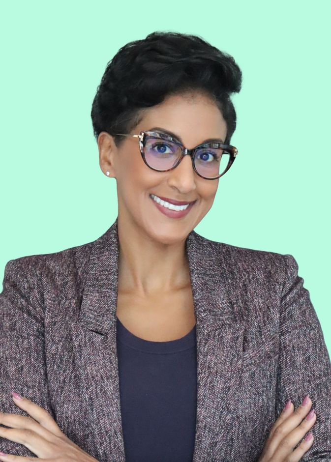 أمل عثمان، شريك ورئيس الاتصالات والسياسات العامة في "إنستنكتيف" للعلاقات العامة