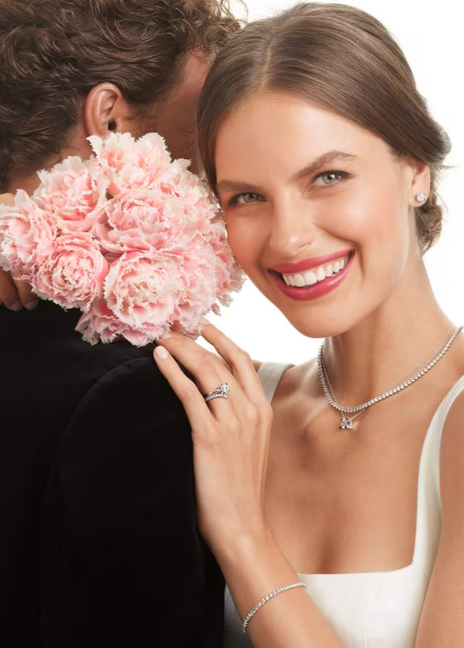 الصورة من هاري وينستون Harry Winston