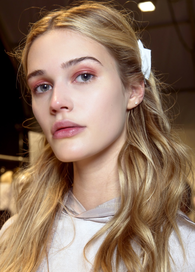 علاج البوتوكس رائجاً جداً بين جيل الشباب هذه الأيام