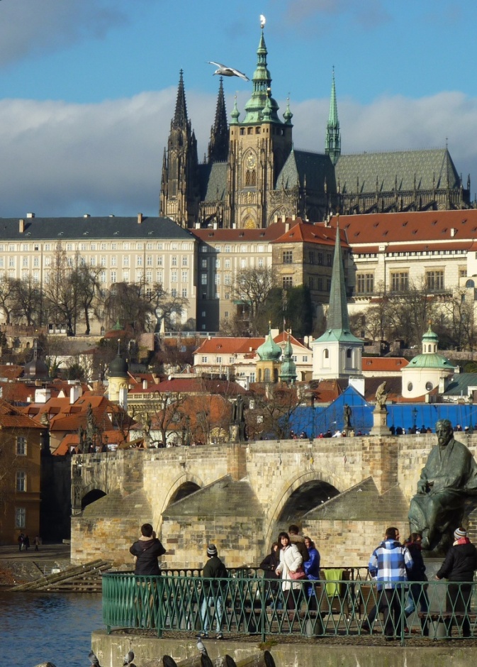 مجموعة من اهم الاماكن السياحية في براغ للعوائل بواسطة pxhere