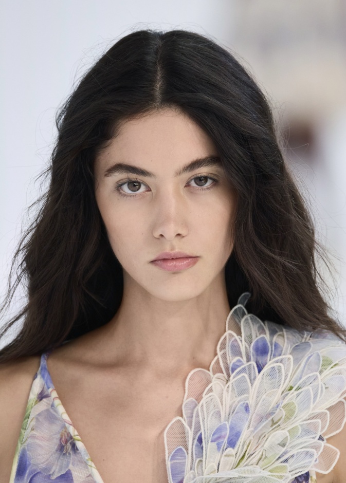 كريم واقي من أشعة لحماية الشفاه من وحي Zimmermann