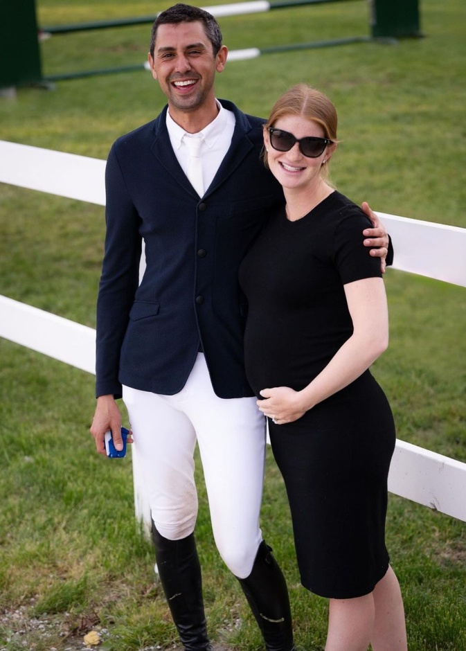 جينيفر غيتس ونايل نصار 