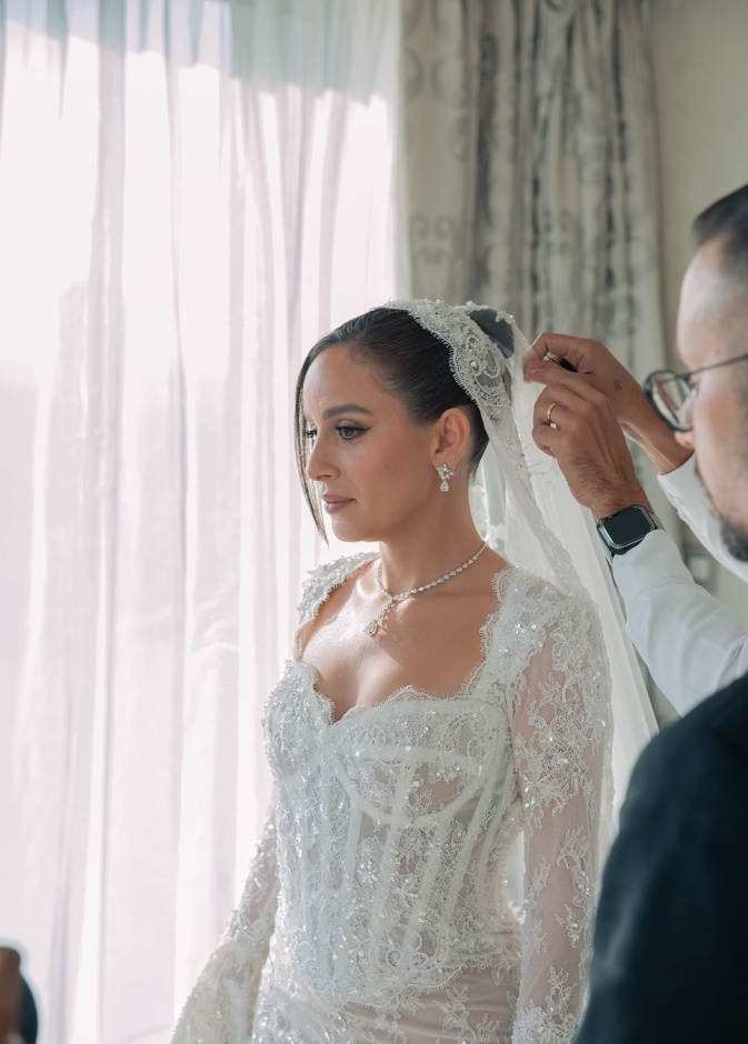 جميلة عوض  في حفل زفافها