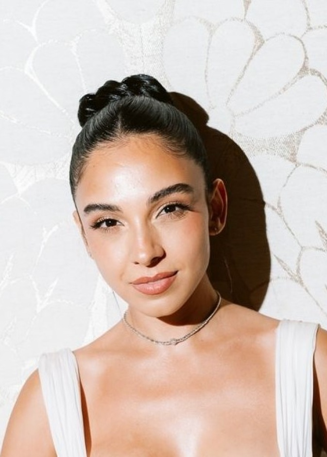 سلمى أبو ضيف في حفل عقد قرانها