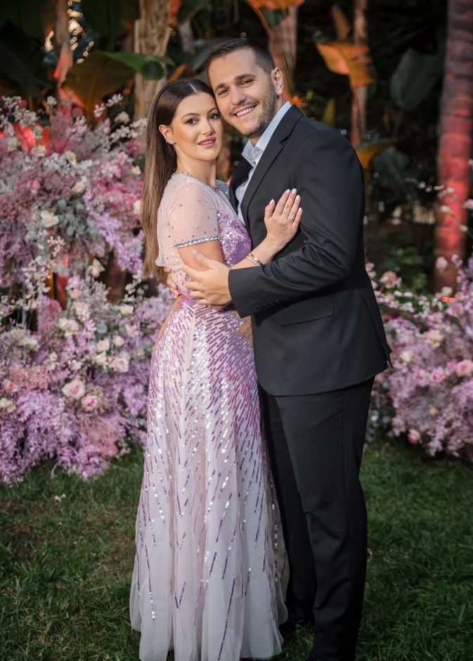 دانا الحلاني