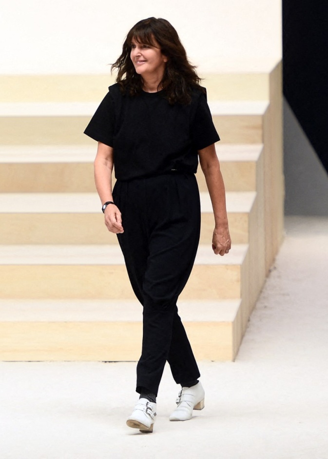 بعد 5 سنوات في المنصب... فيرجيني فيارد تودّع دار شانيل 