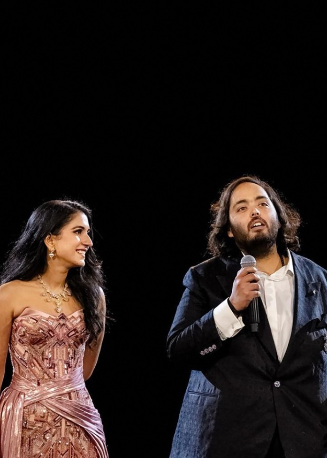  أنانت أمباني وراديكا ميرشانت